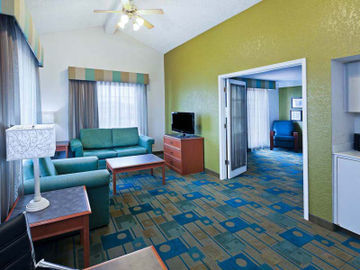 Hotel La Quinta By Wyndham West Medical Center